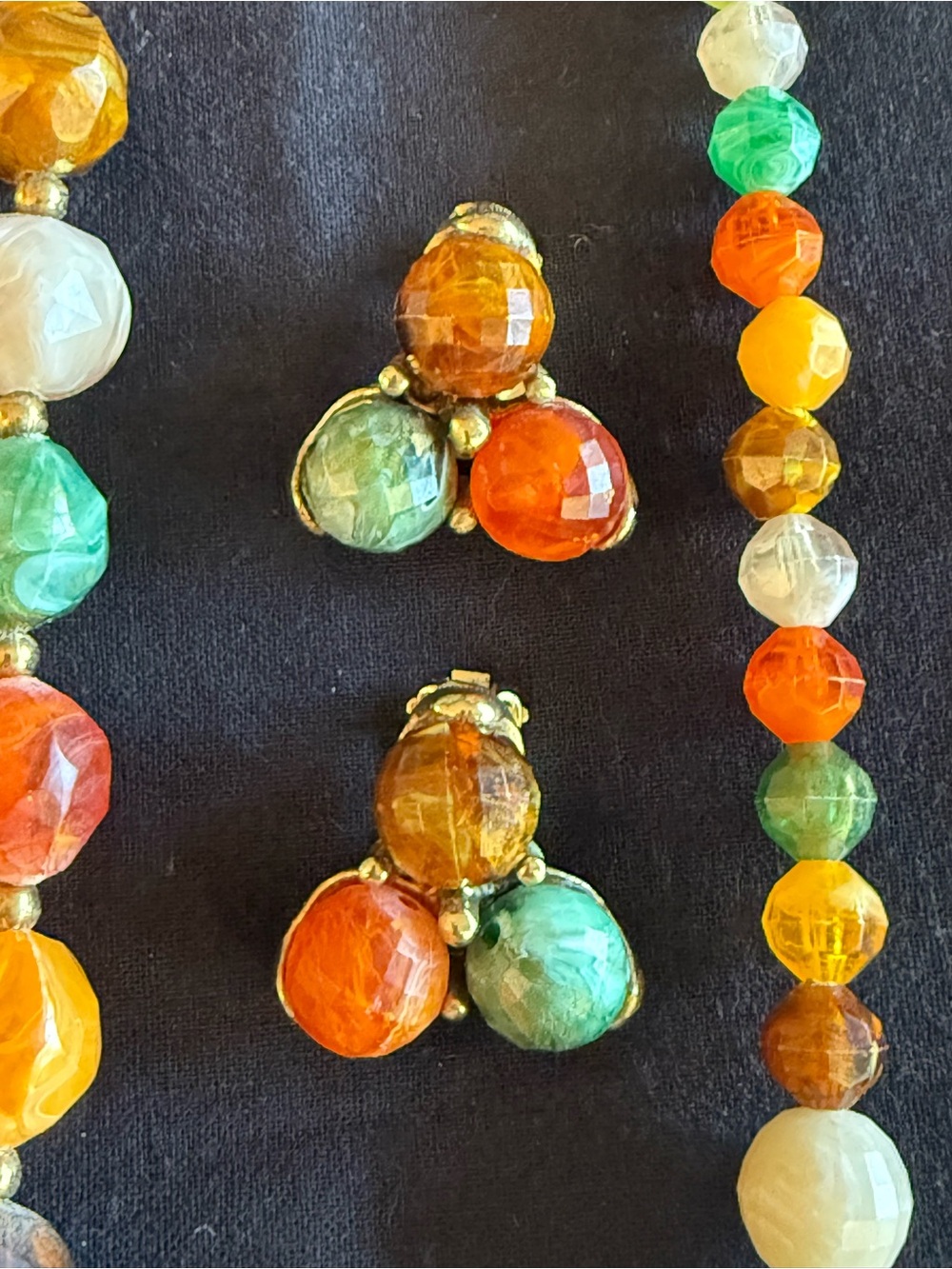Vintage Kramer Jewelry Set Autumn Swirl Chunky Beads 2 Necklaces & Earrings Set - Picture 4 of 13